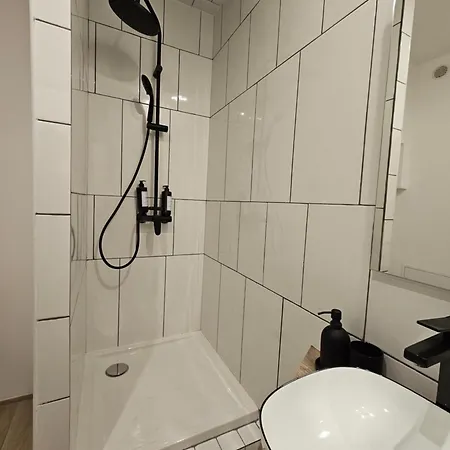 Apartment Evasion Bleue, Balcon Ensoleille Nimes